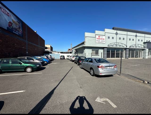 571M² WORKSHOP TO LET IN PAARDEN EILAND